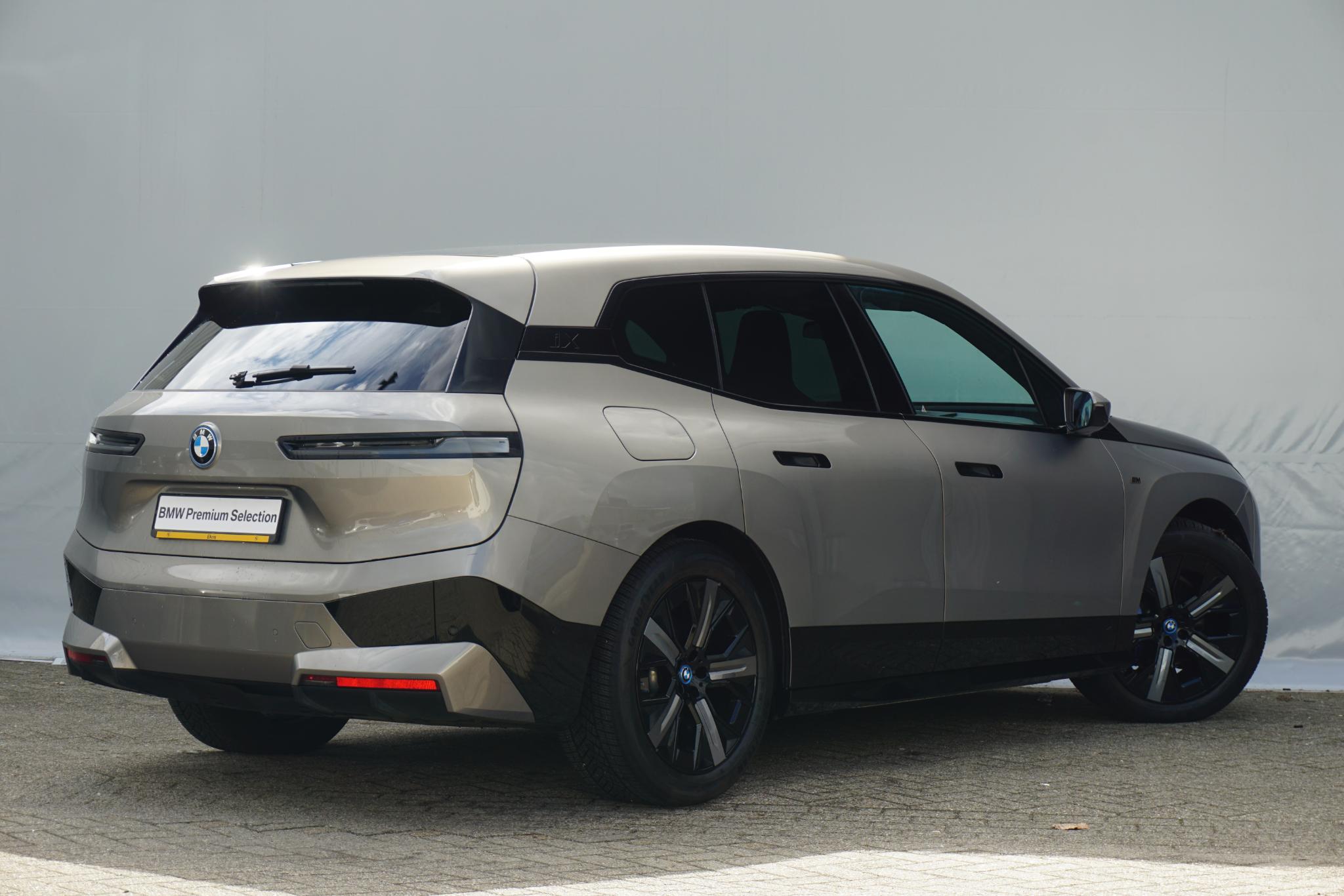 BMW iX M60 High Executive 112 kWh - Afbeelding 2