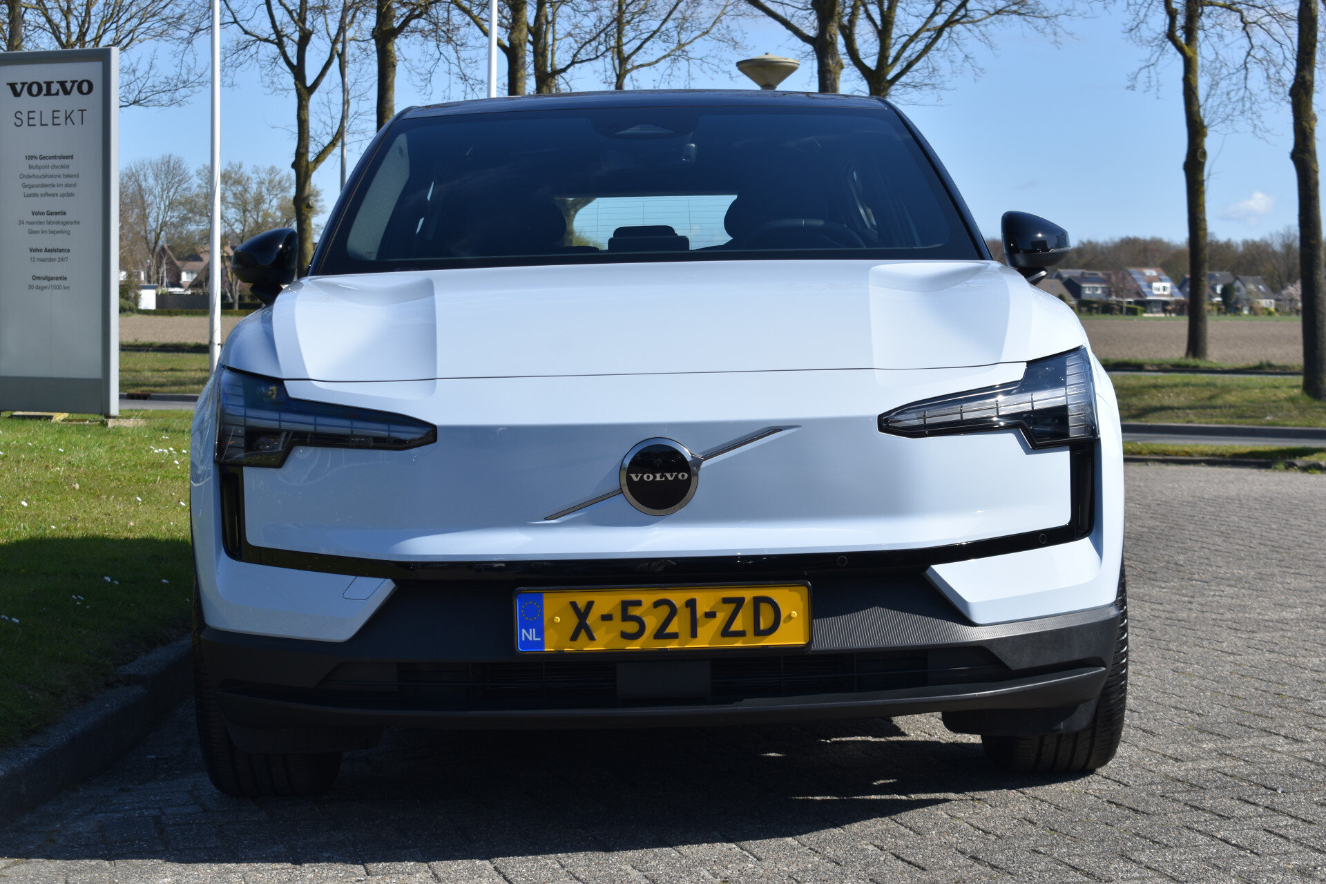 Volvo EX30 Extended Range Plus 69 kWh - Afbeelding 2