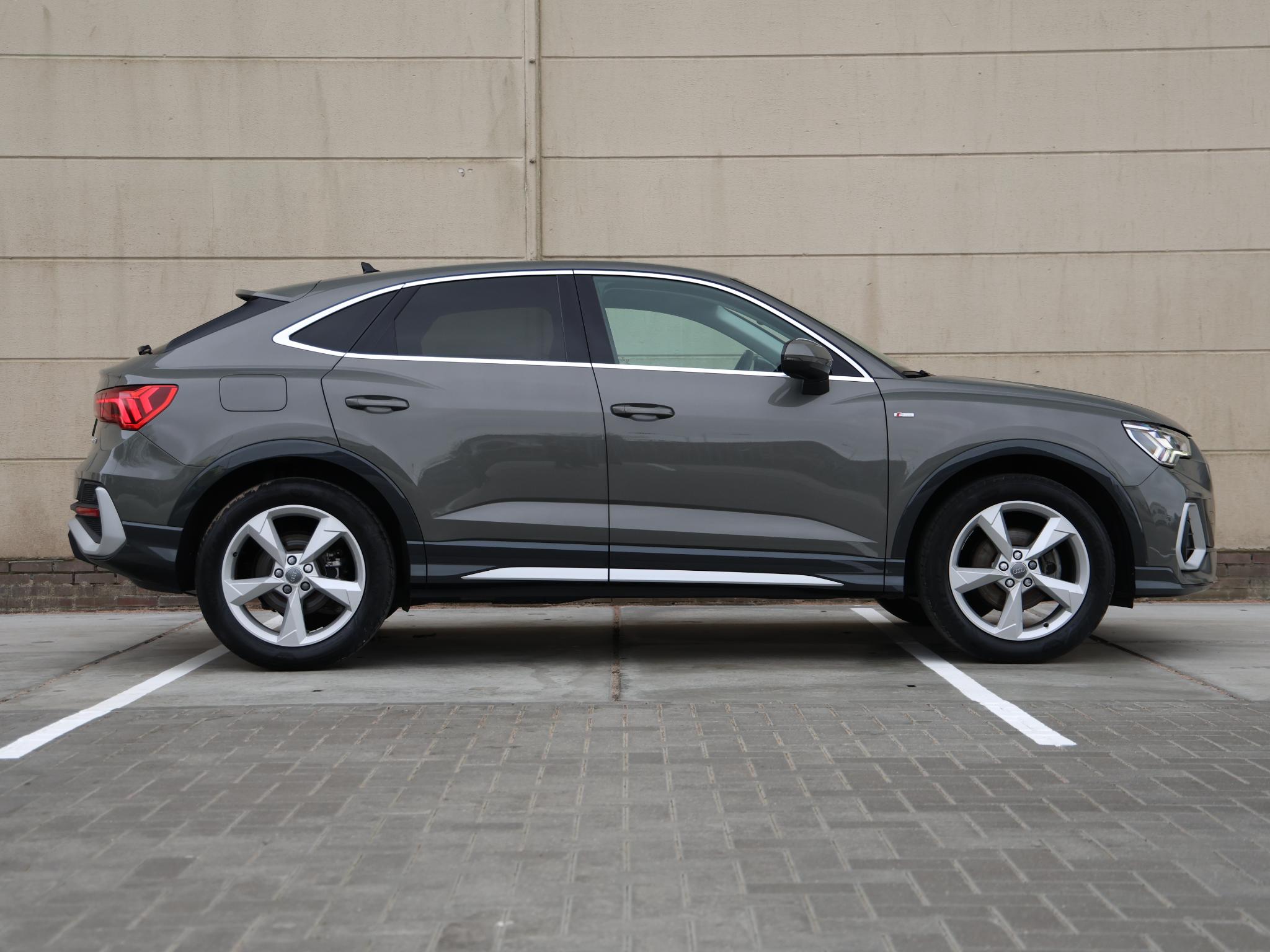 Audi Q3 Sportback 35 TFSI Pro Line S - Afbeelding 2