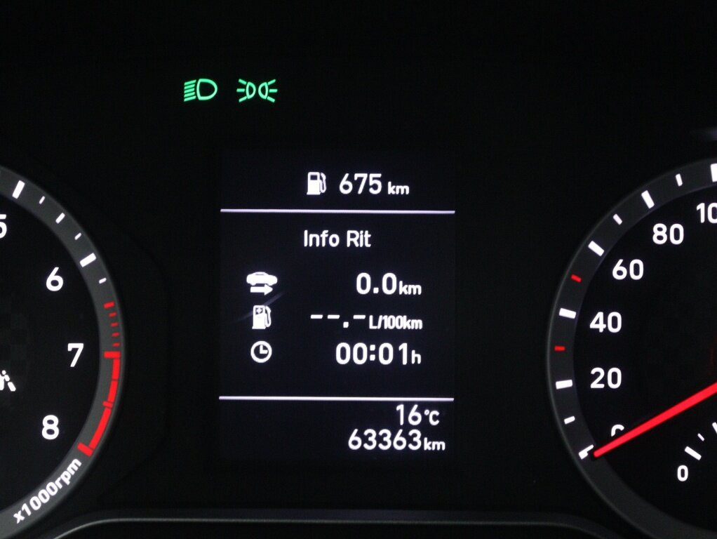 Hyundai i10 1.0 Comfort | All season | Carplay Navigatie | Stoelverwarming - Afbeelding 4