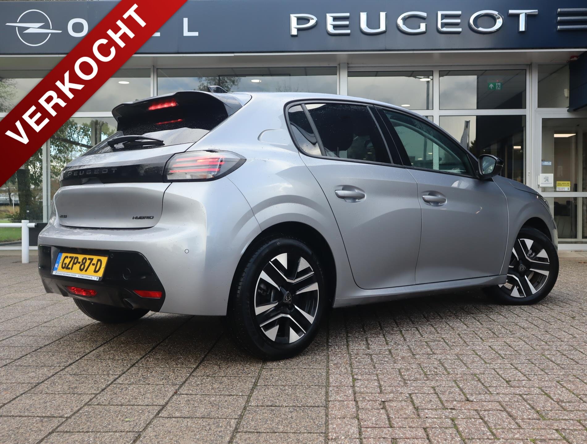 Peugeot 208 Allure Hybrid 110 e-DCS6 Automaat, Rijklaarprijs, Navigatie Camera Trekhaak