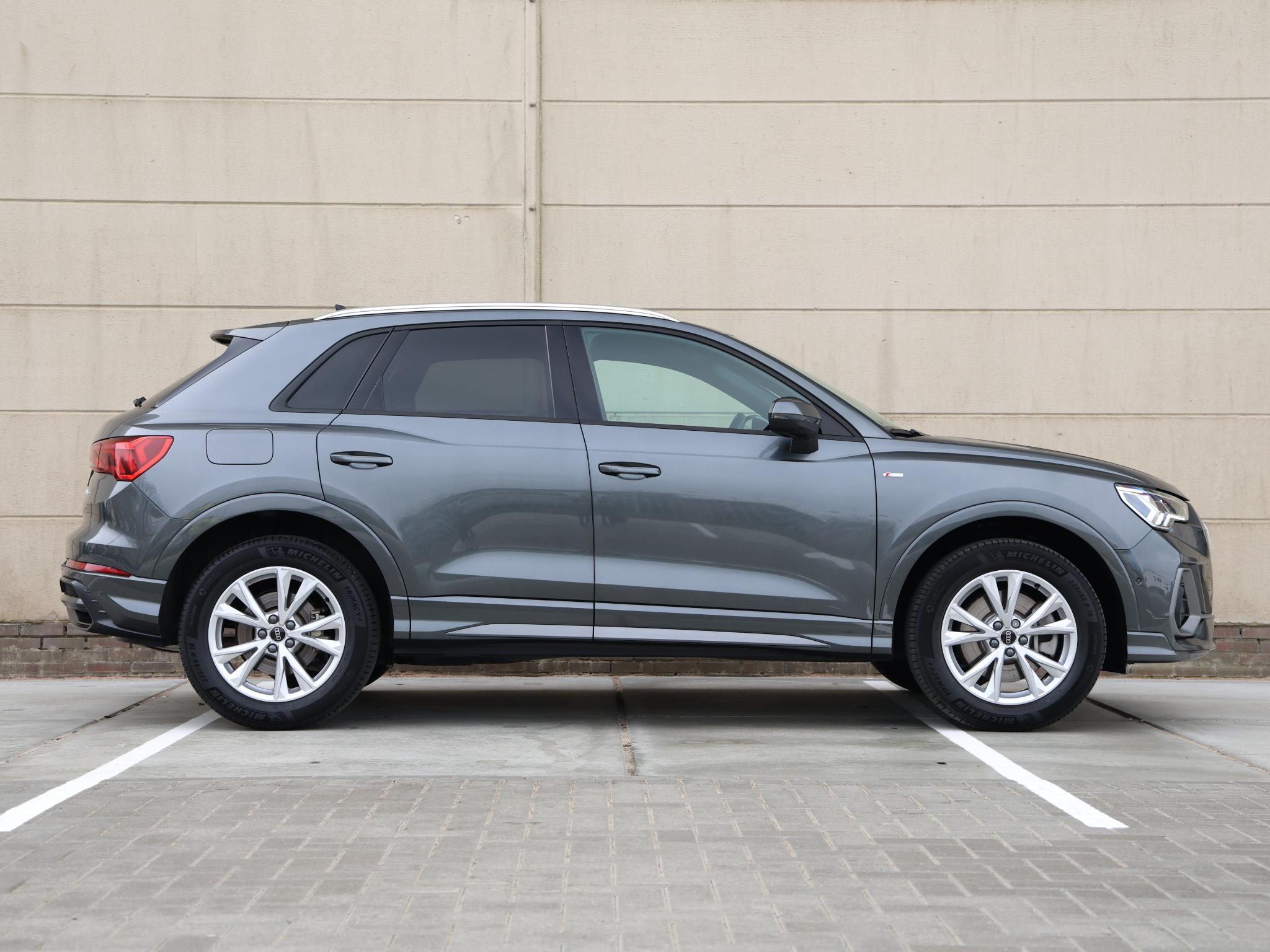 Audi Q3 45 TFSI e edition - Afbeelding 2