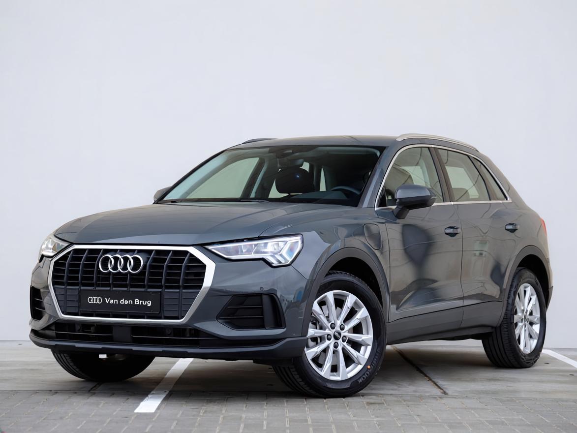 Audi Q3 45 TFSI e Advanced edition
