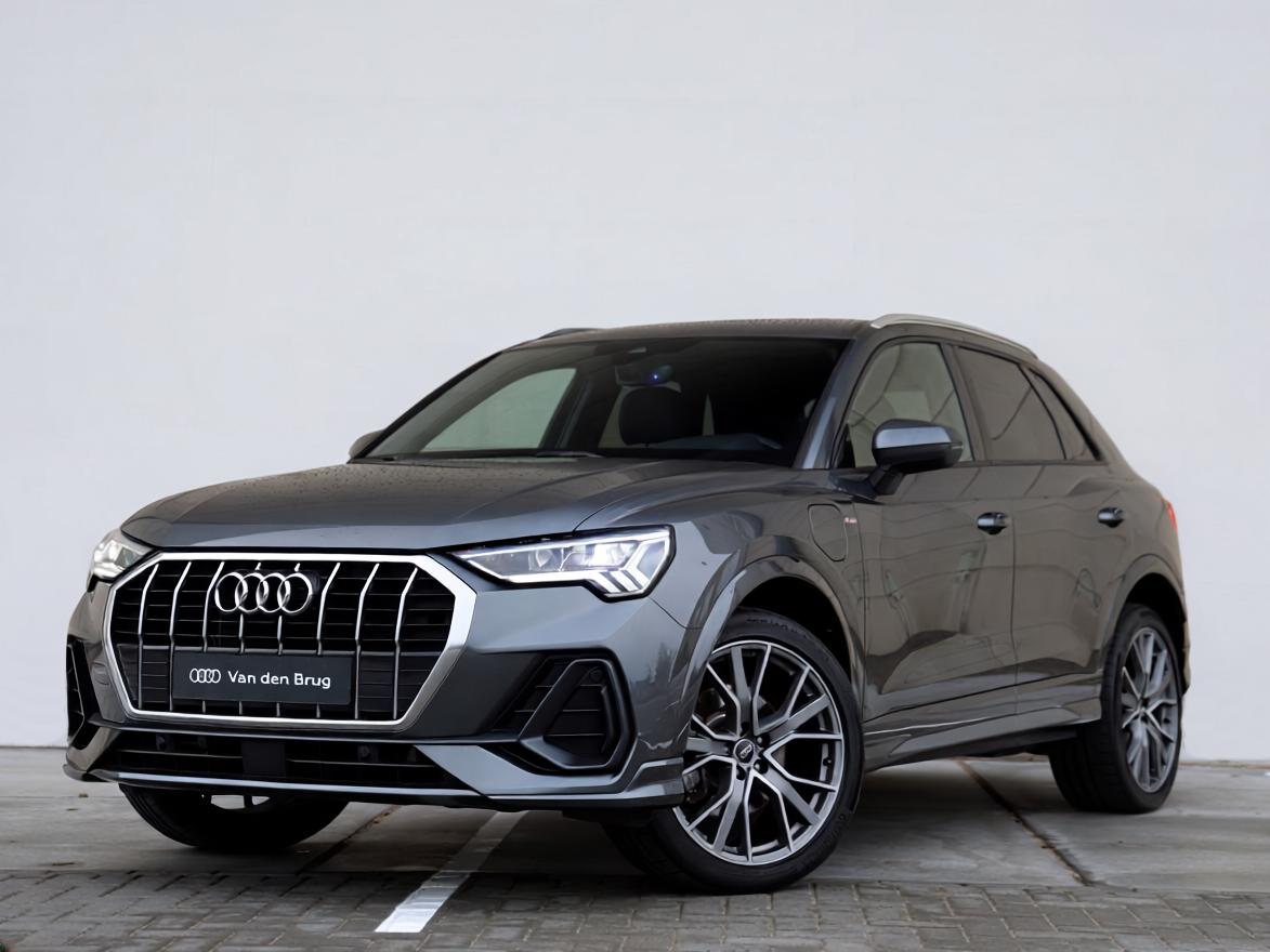 Audi Q3 45 TFSI e S edition