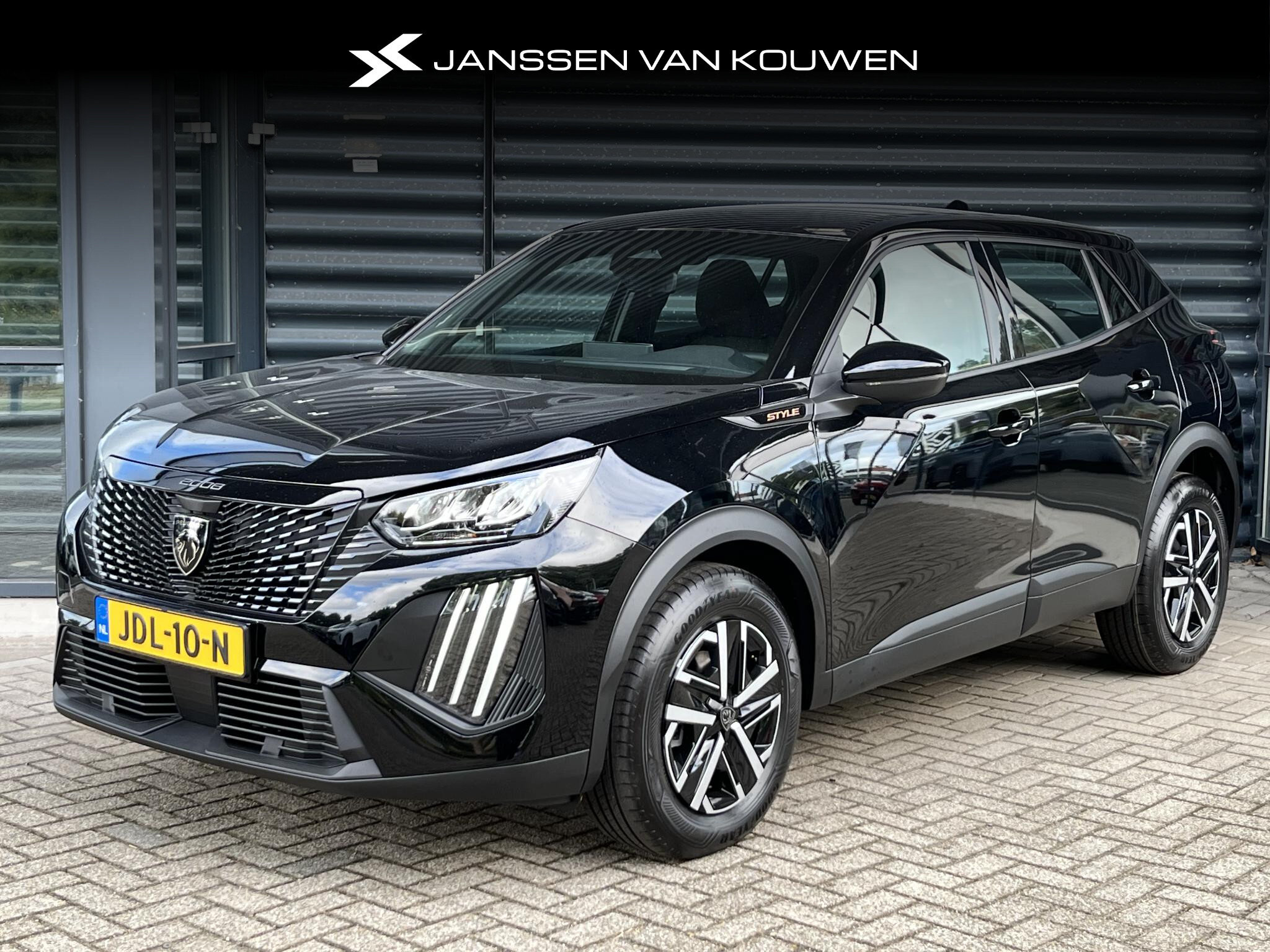 Peugeot 2008 1.2 PureTech 100 Style