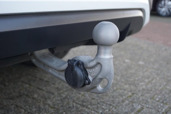 trekhaak elektrisch uitklapbaar