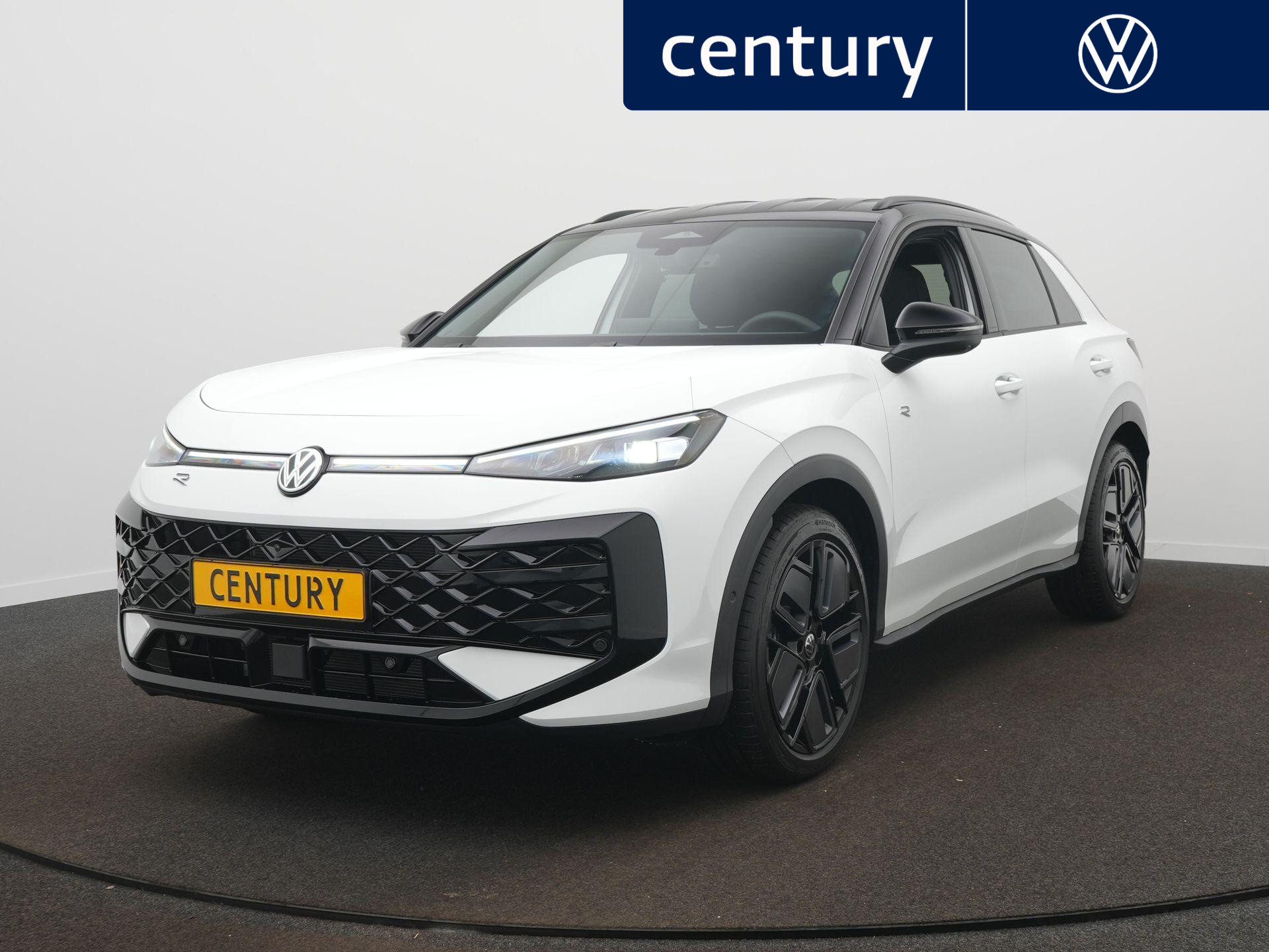 Volkswagen T-Roc R-Line First Edition 1.5 eTSI 110 kW / 150 PK SUV 