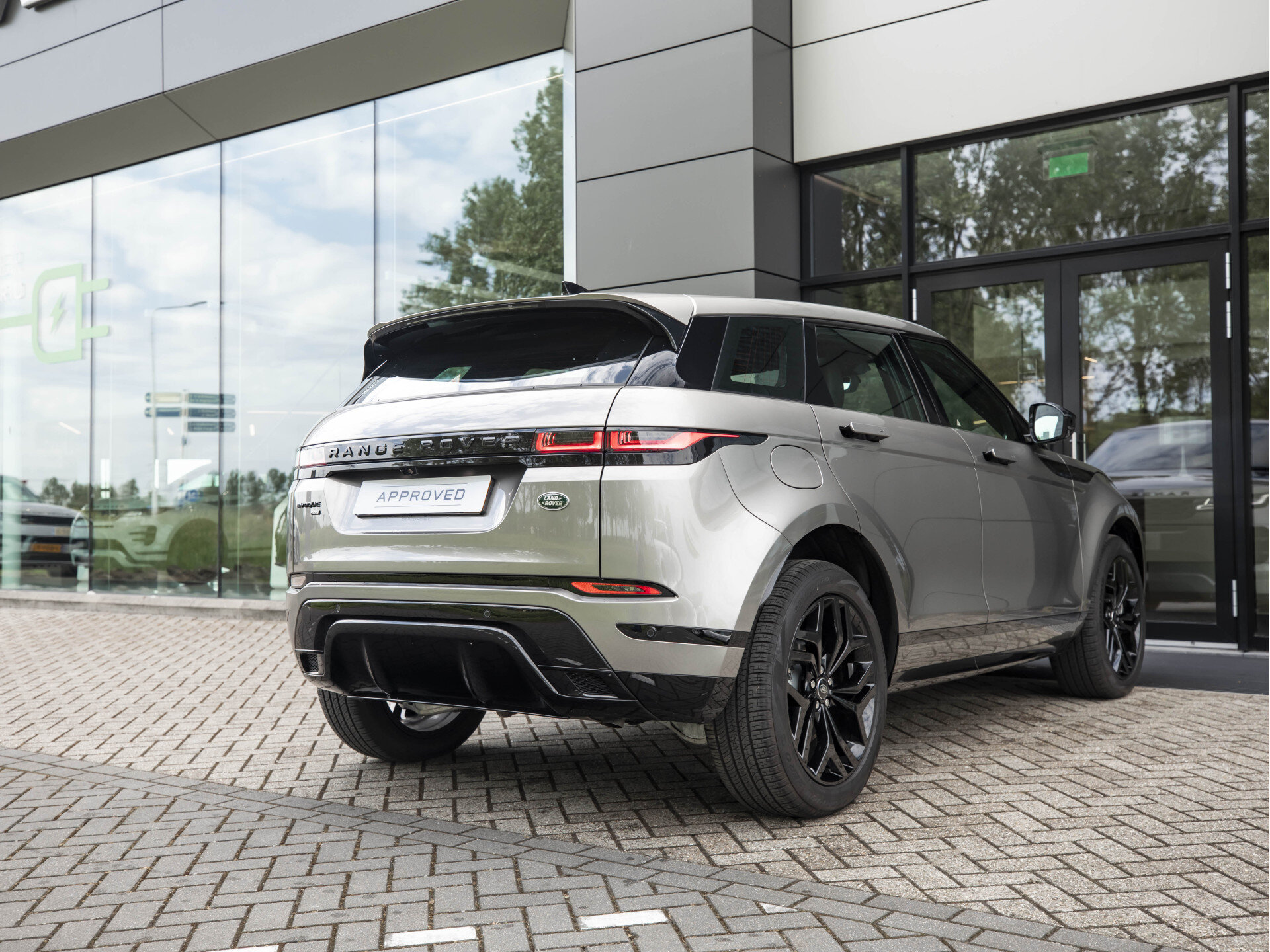 Land Rover Range Rover Evoque P300e AWD R-Dynamic SE - Afbeelding 3
