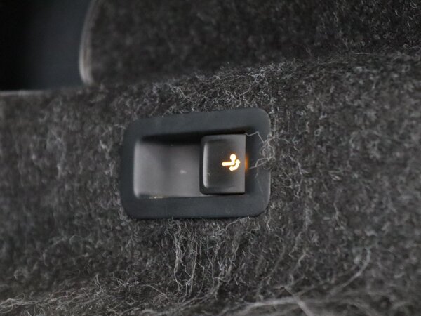 Elektrisch inklapbare trekhaak Elektrisch inklapbare trekhaak