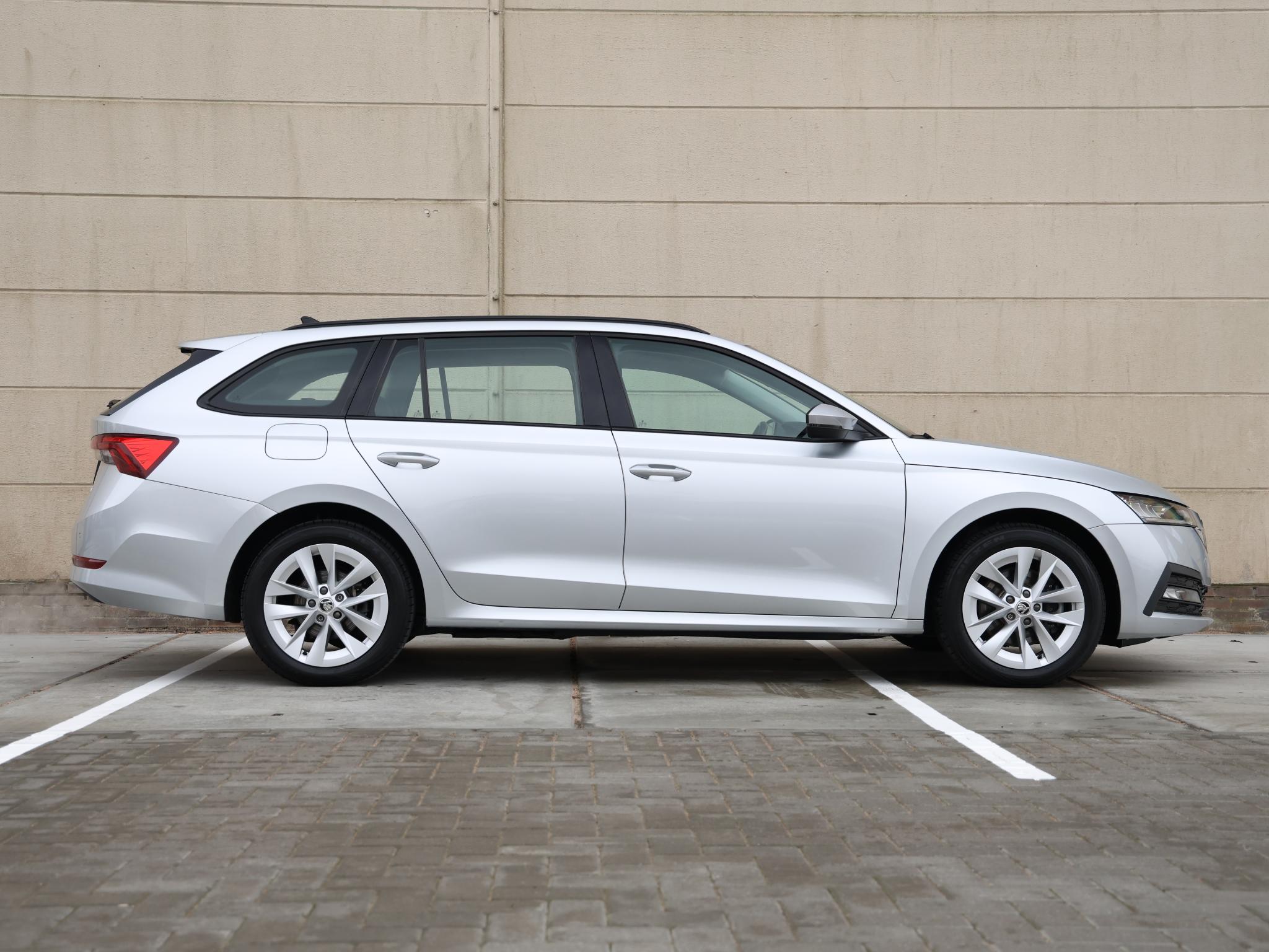 Škoda Octavia Combi 1.4 TSI iV PHEV Business Edition - Afbeelding 2