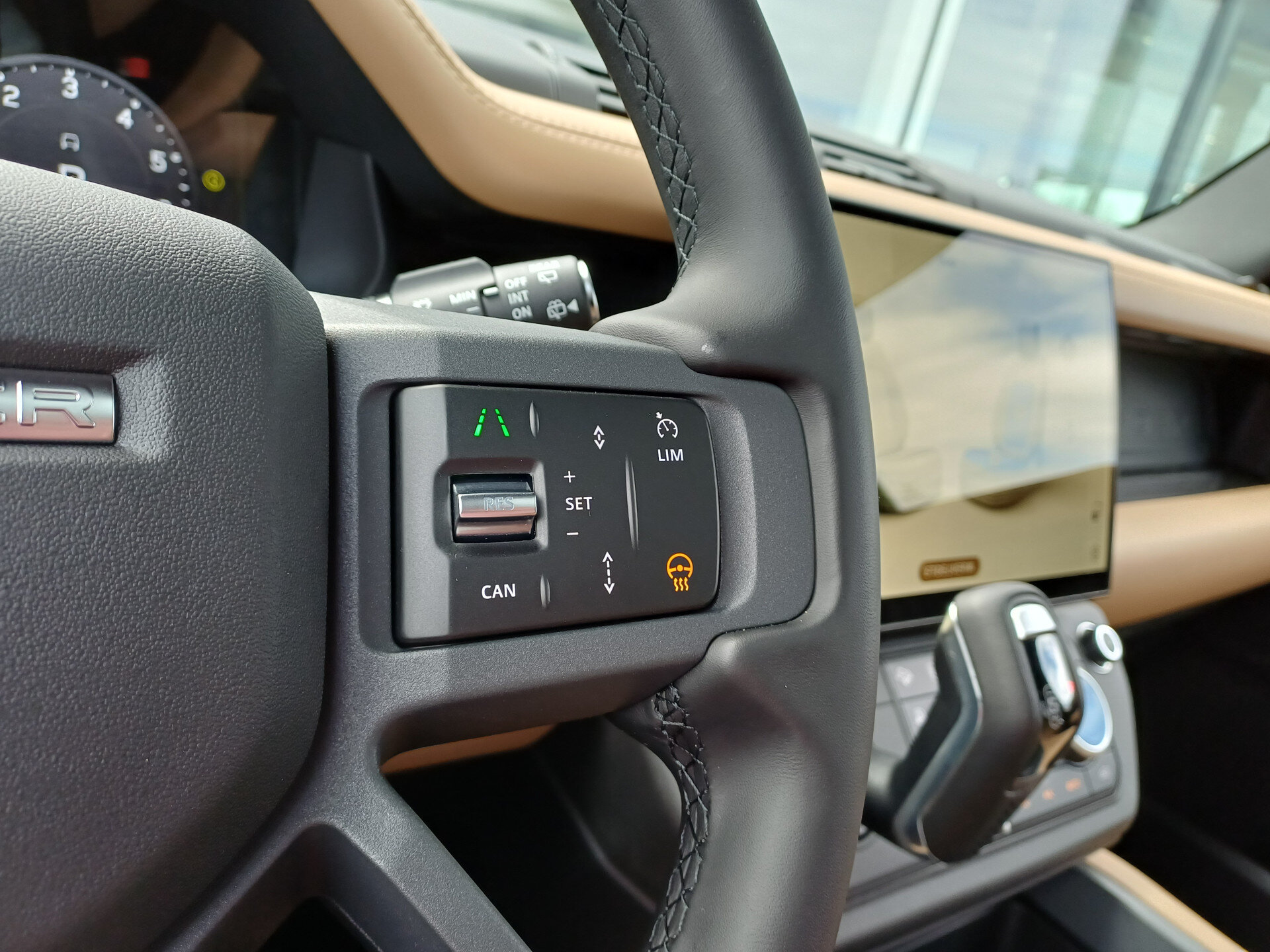 Land Rover Defender 110 P300e 300pk AWD 110 Dynamic HSE Edition - Afbeelding 4