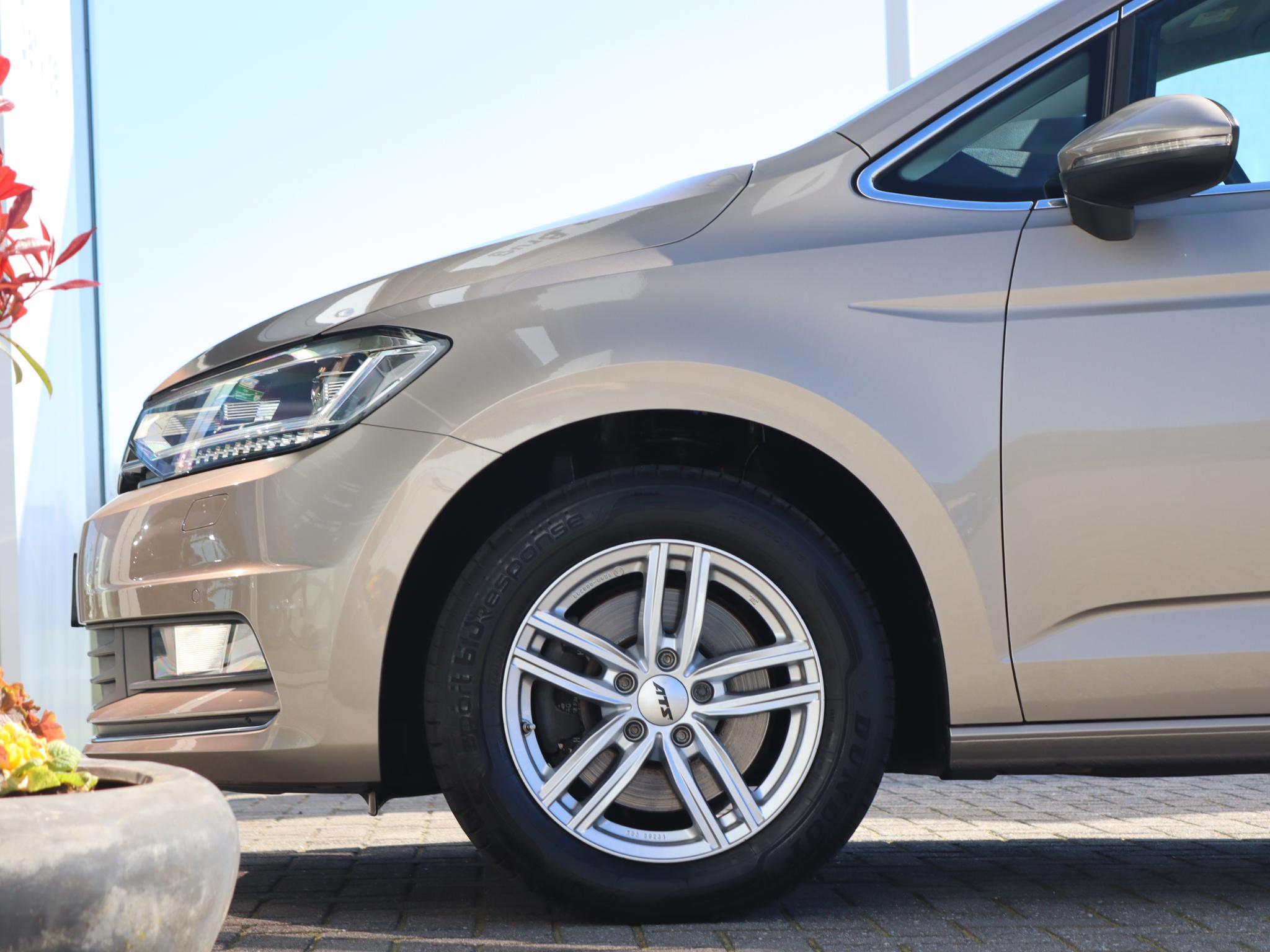 Volkswagen Touran 1.4 TSI 150 pk DSG Highline - Afbeelding 2