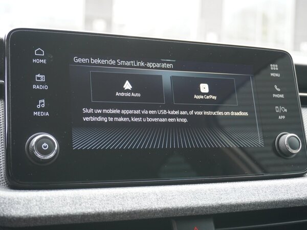Apple Carplay/Android Auto