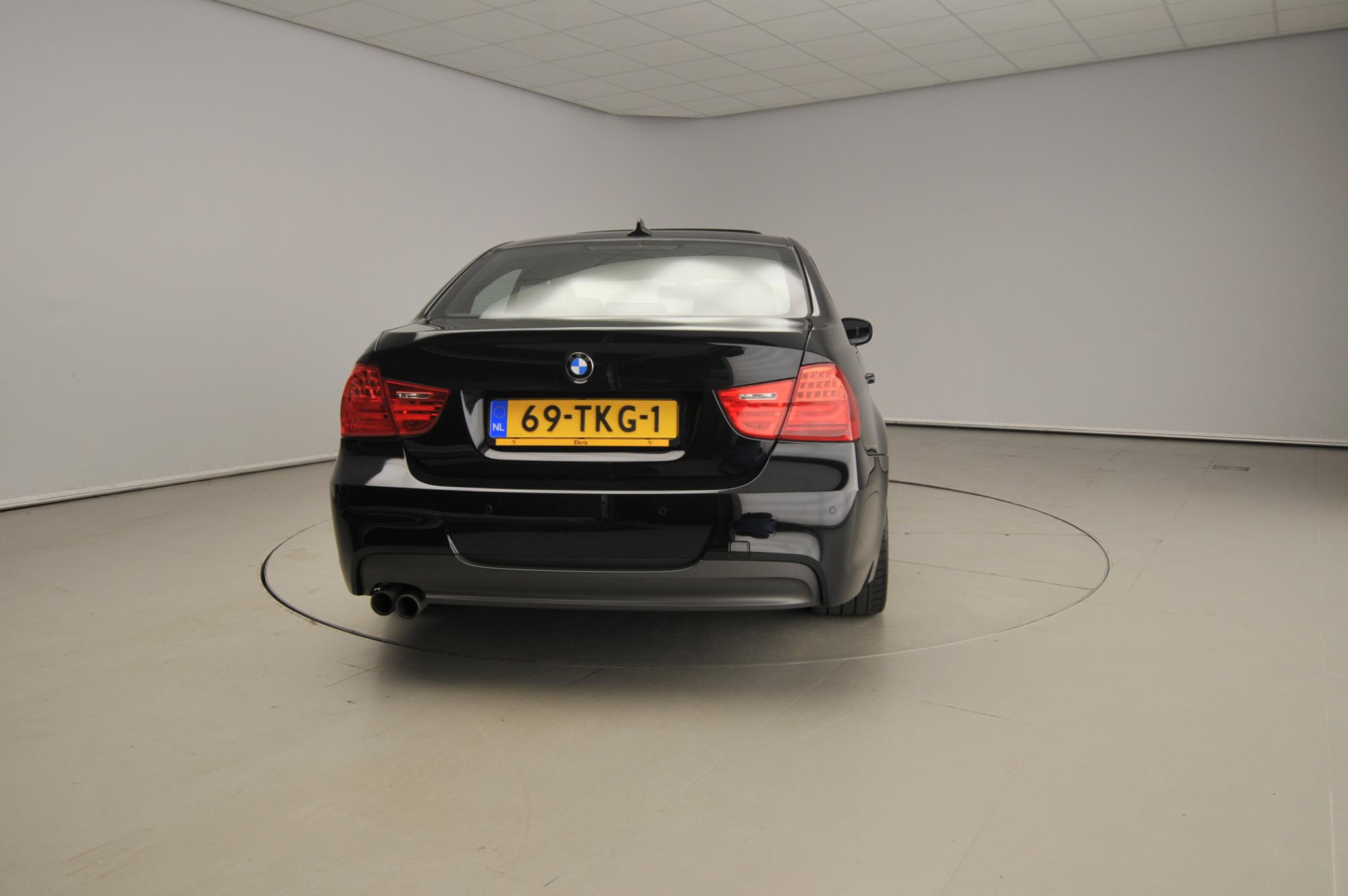 BMW 3 Serie 330i - Afbeelding 3