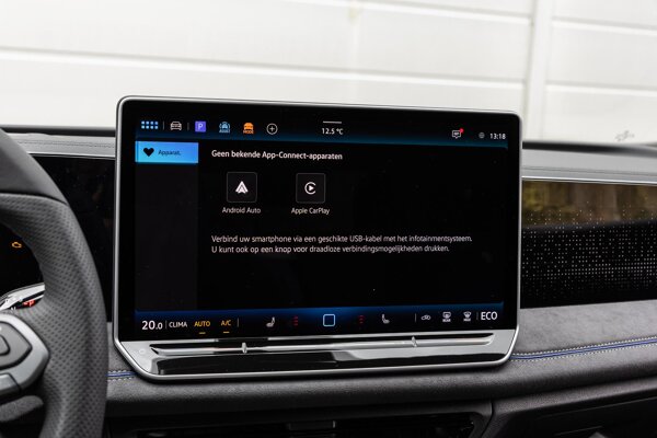 Apple Carplay/Android Auto