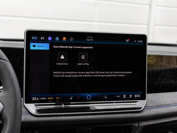 Apple Carplay/Android Auto