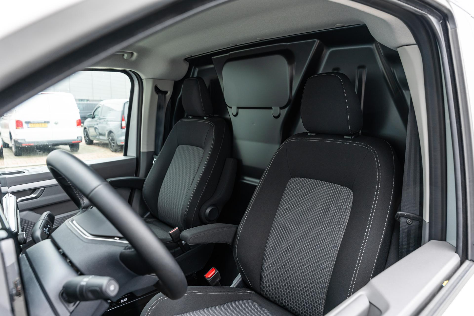 Volkswagen e-Transporter 34 L2H1 218pk Life 64 kWh - Afbeelding 5