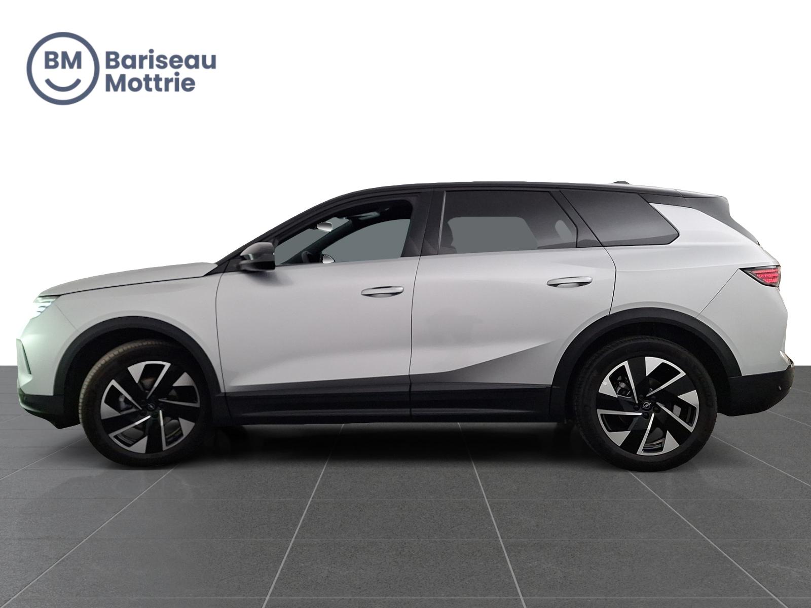 Opel Grandland NEW GRANDLAND GS-LINE AUTOMAAT*CARPLAY*DAB*GPS*ZETEL STUURVERWARMING*360°CAMERA SENSOREN* - Afbeelding 3