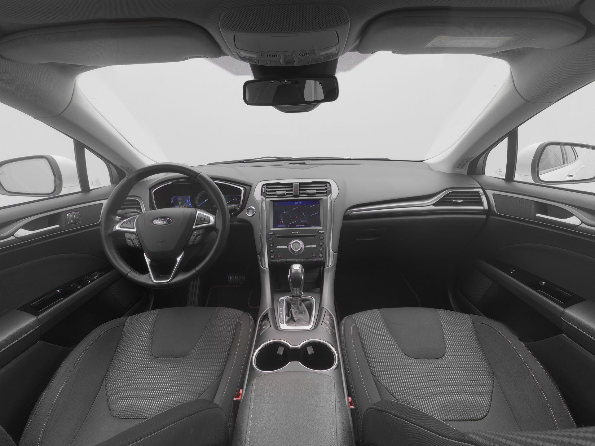 Ford Mondeo Wagon 2.0 IVCT 188 PK HEV Titanium - Afbeelding 4