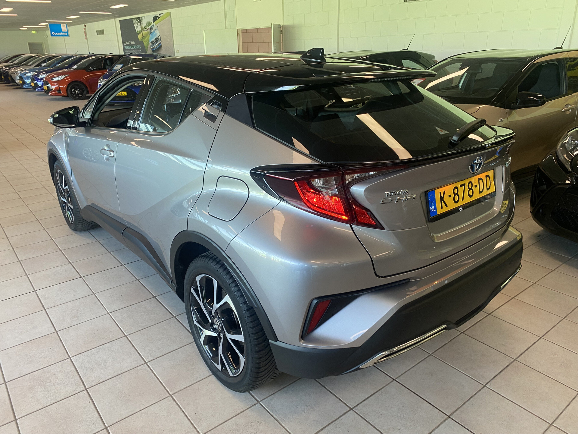 Toyota C-HR 2.0 Hybrid Dynamic - Afbeelding 3