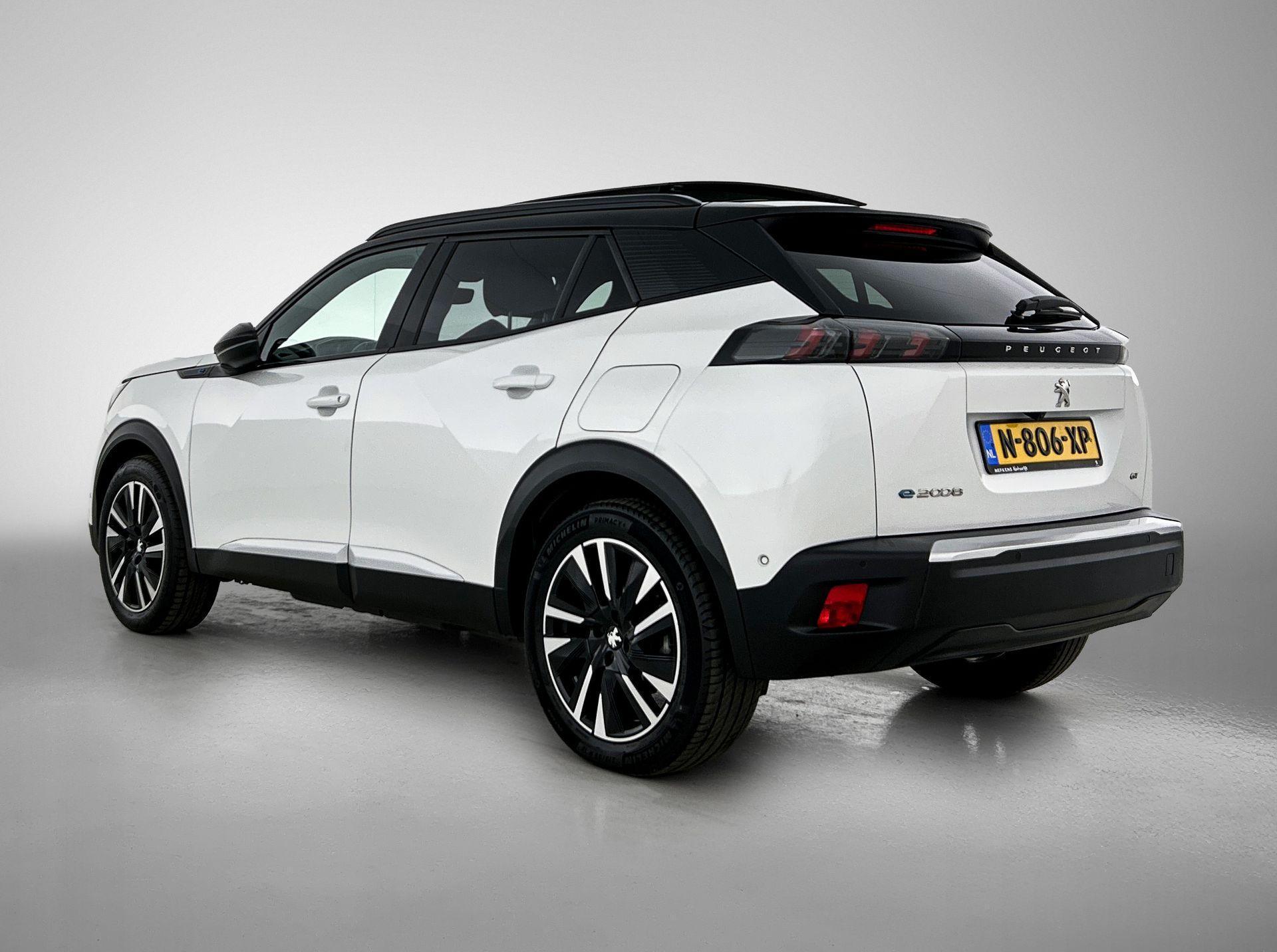 Peugeot e-2008 SUV EV GT Pack 50 kWh 136pk - Afbeelding 3