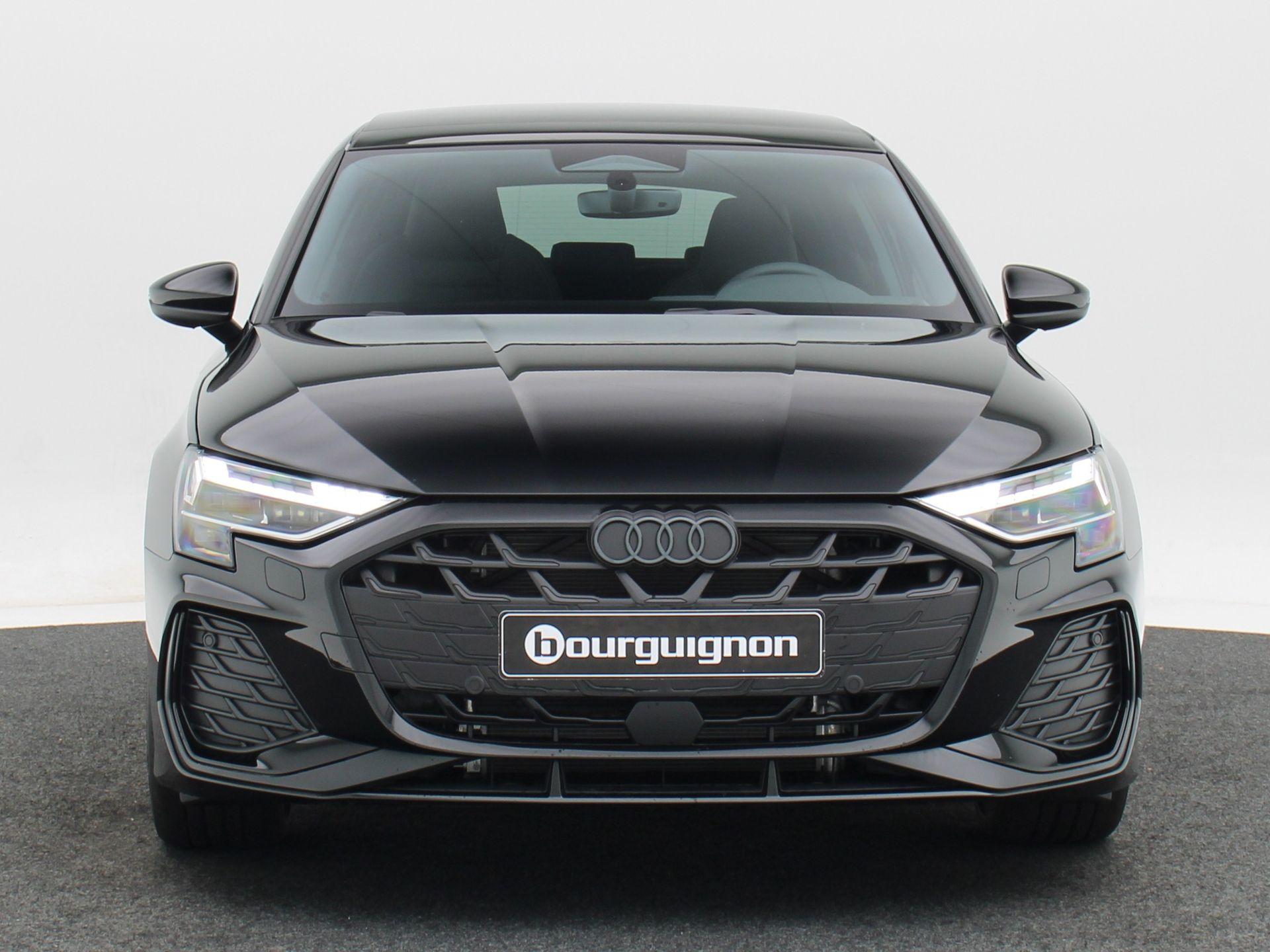 Audi A3 Sportback 45 TFSi e 272 Pk S-Line Competition - Afbeelding 4