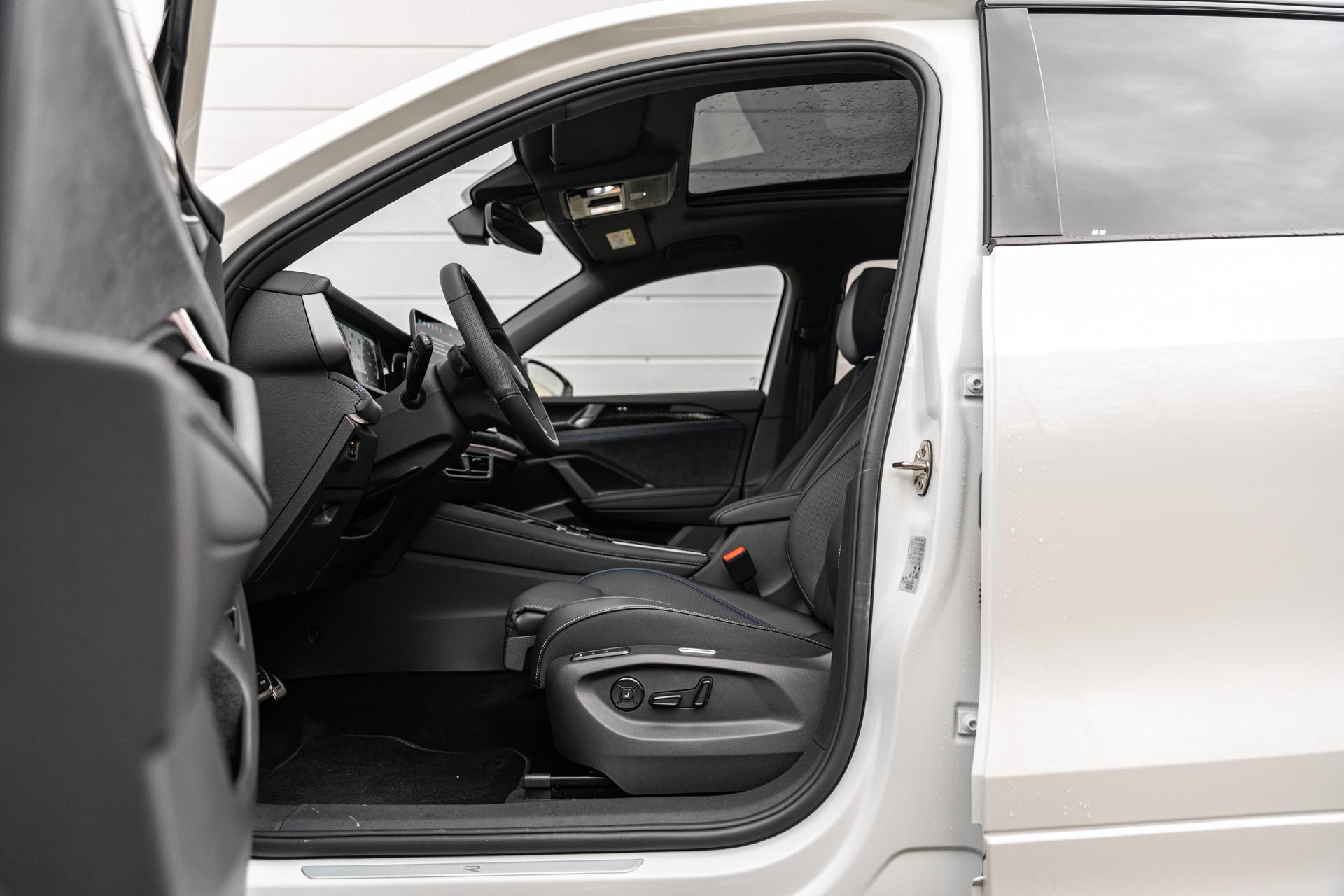 Volkswagen Tayron 1.5 eHybrid 272pk DSG R-Line Edition - Afbeelding 4