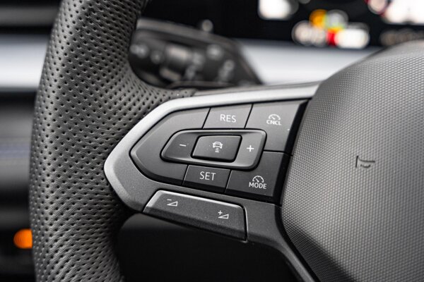 cruise control adaptief met Stop&Go en stuurhulp cruise control adaptief met Stop&Go en stuurhulp