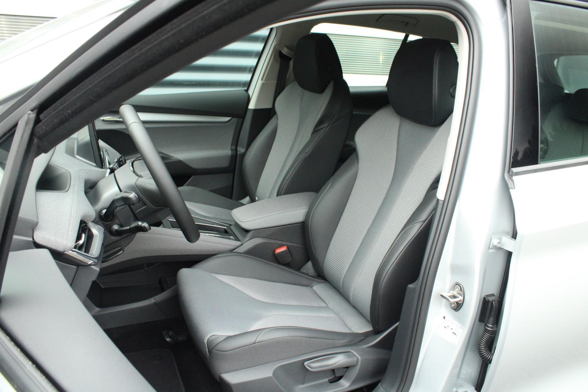 Skoda Enyaq 60 180pk Selection - Afbeelding 4