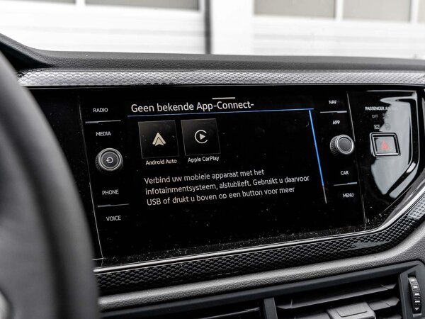 Apple Carplay/Android Auto