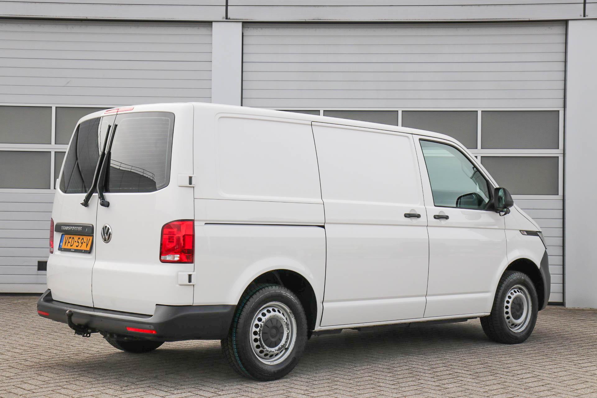 Volkswagen Transporter 2.0 TDI 150pk L1H1 28 - Afbeelding 2