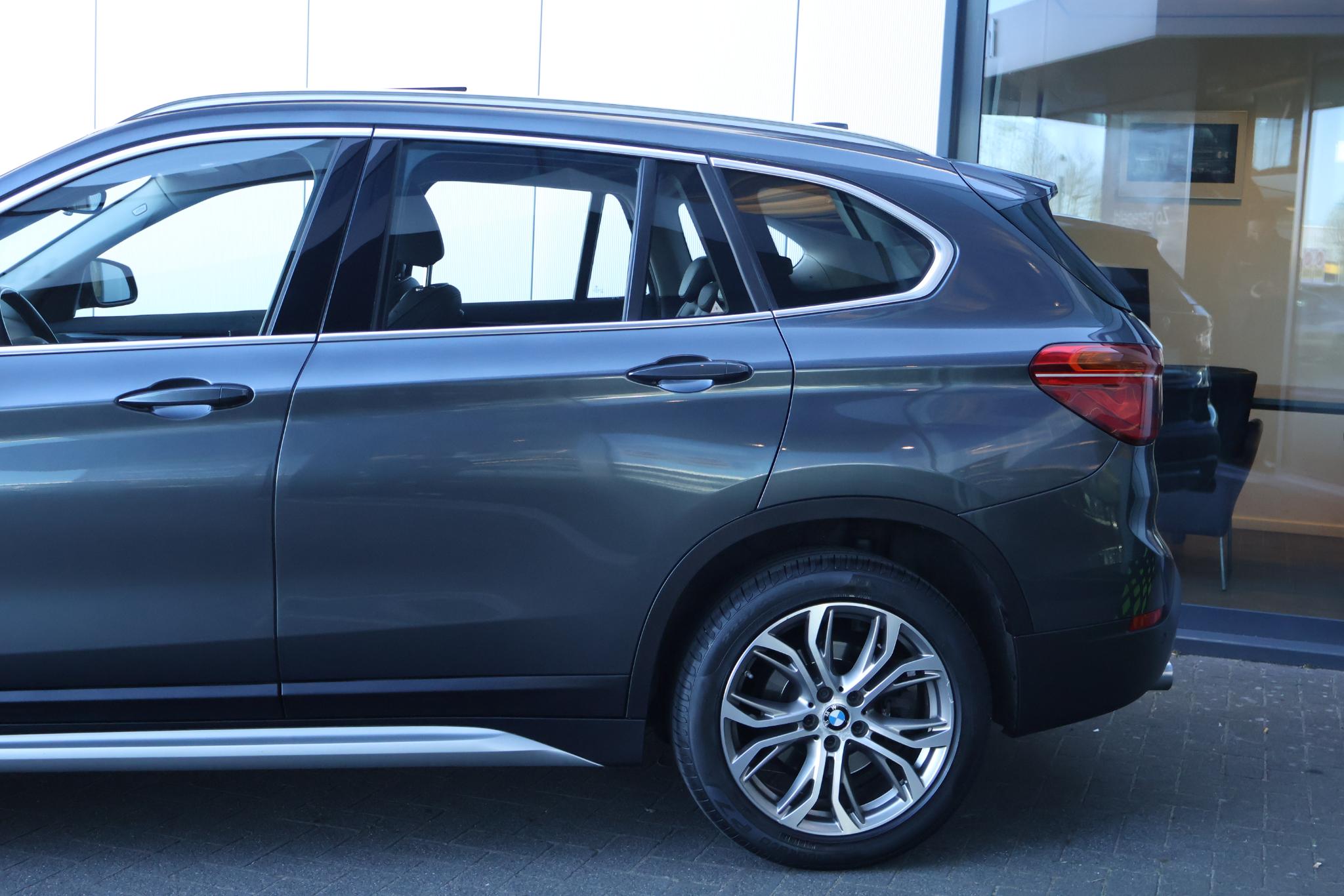 BMW X1 xDrive20i High Executive - Afbeelding 5