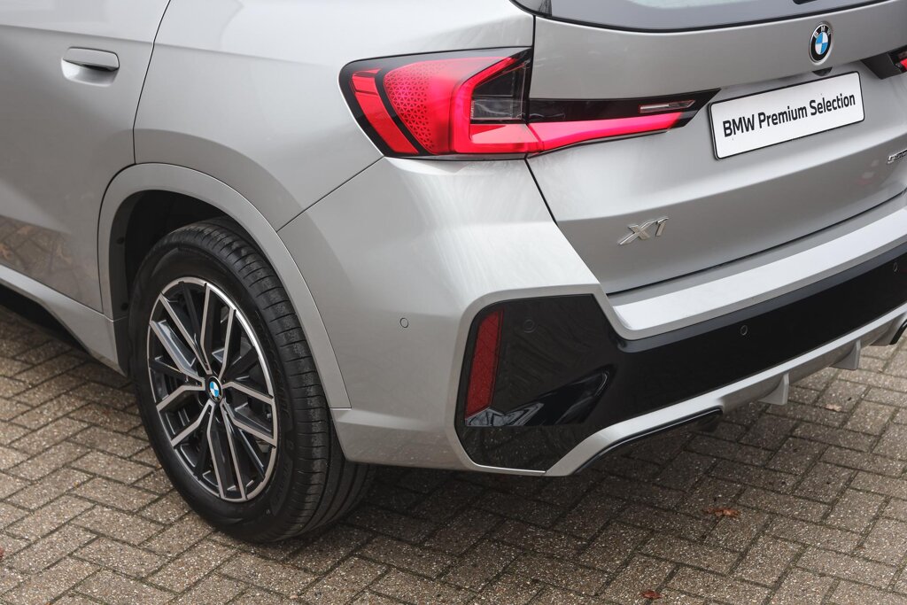 BMW X1 28