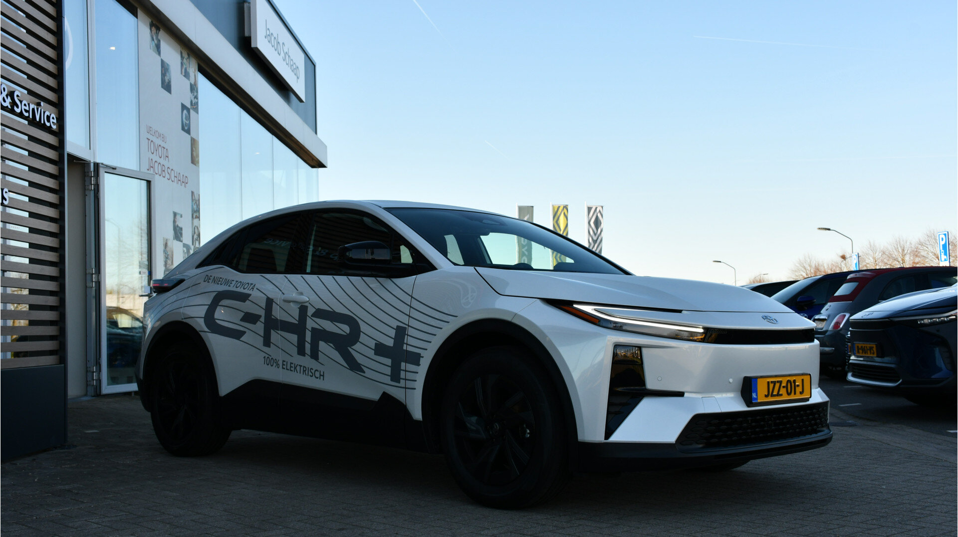 Toyota  C-HR+ First Edition 77 kWh Automaat 224pk - Afbeelding 3