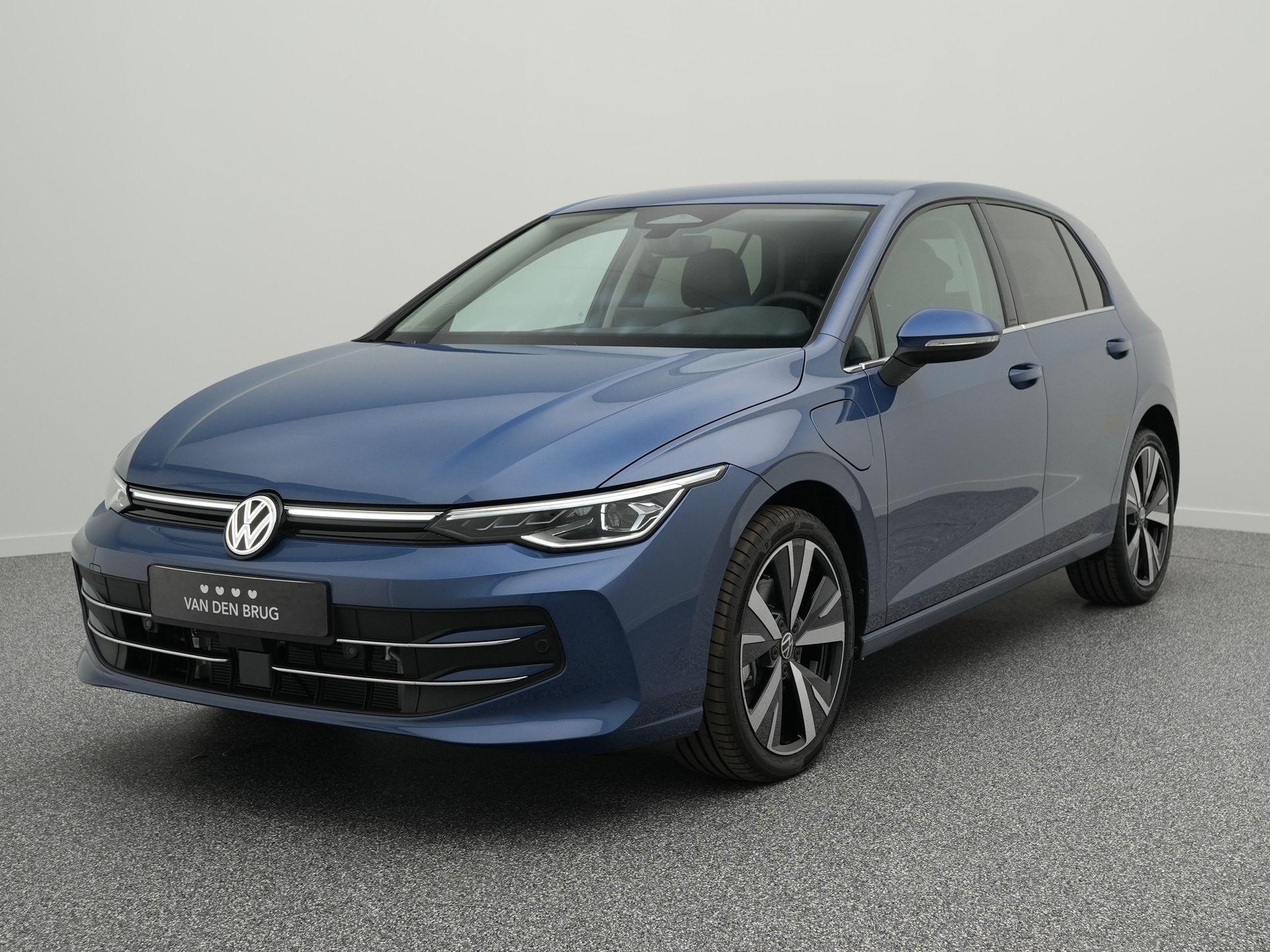 Volkswagen Golf 1.5 eHybrid Style 204 PK