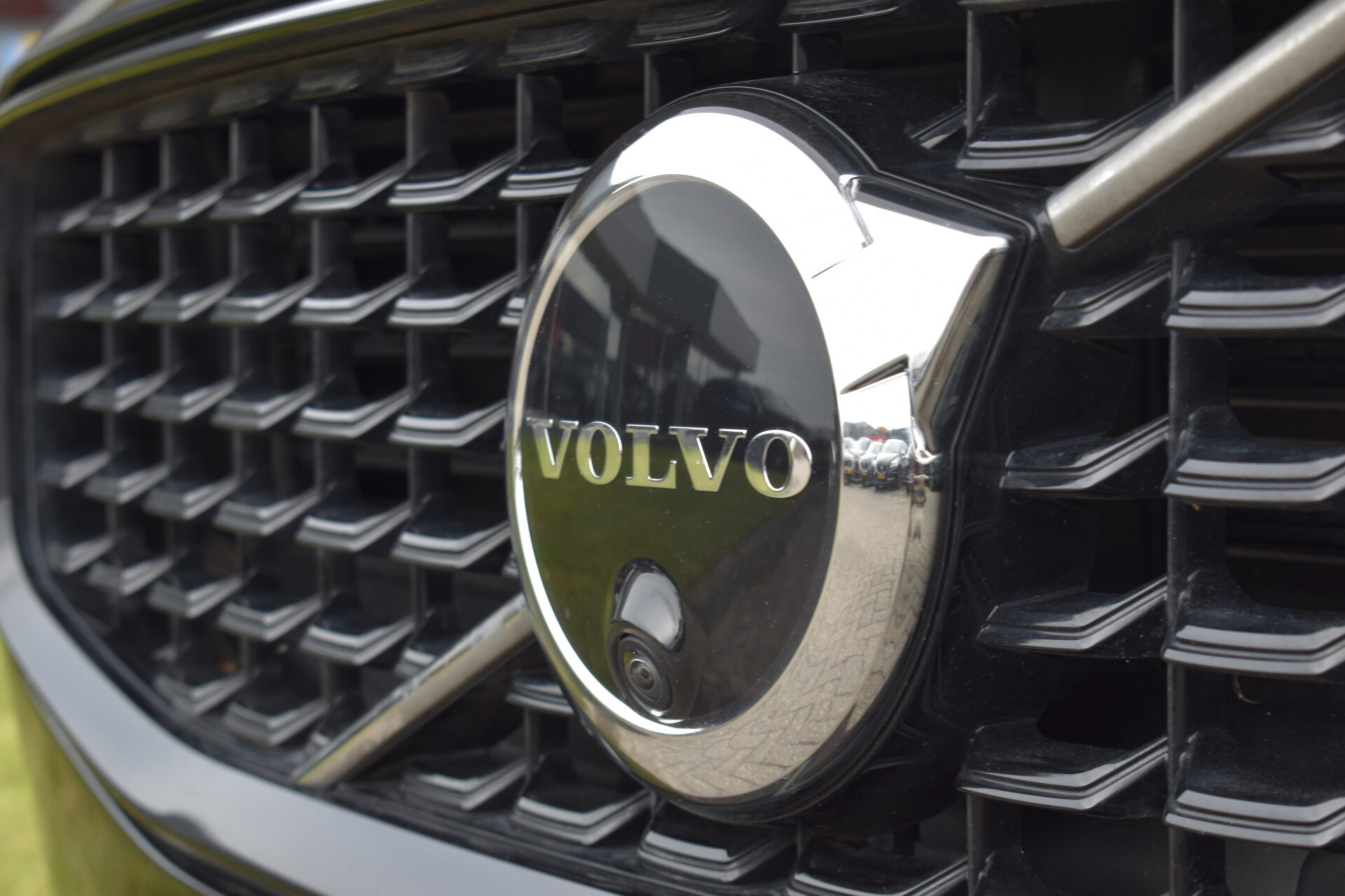 Volvo V60 B4 211PK Automaat Plus Dark - Afbeelding 4