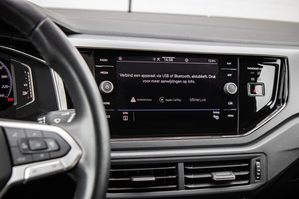 Apple Carplay/Android Auto