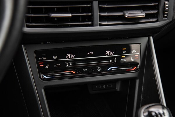 voorstoelen verwarmd