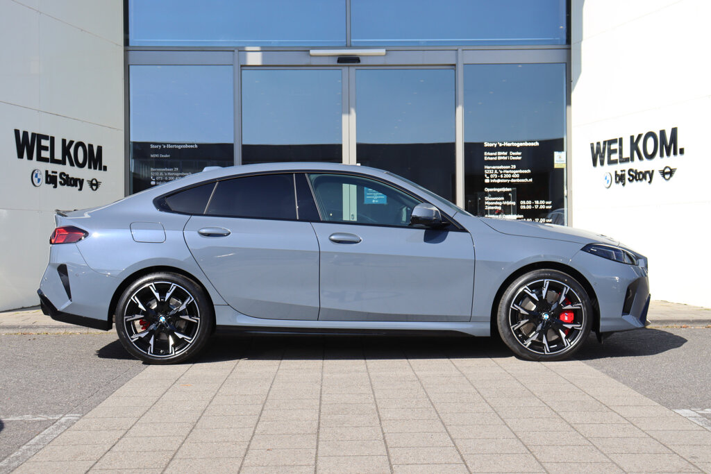 BMW 2 Serie 8