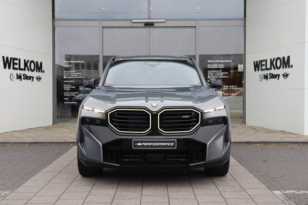 BMW XM 2