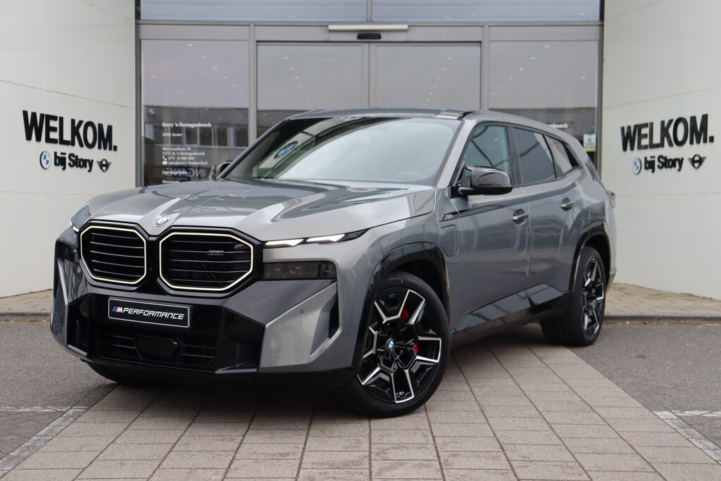 BMW XM 1