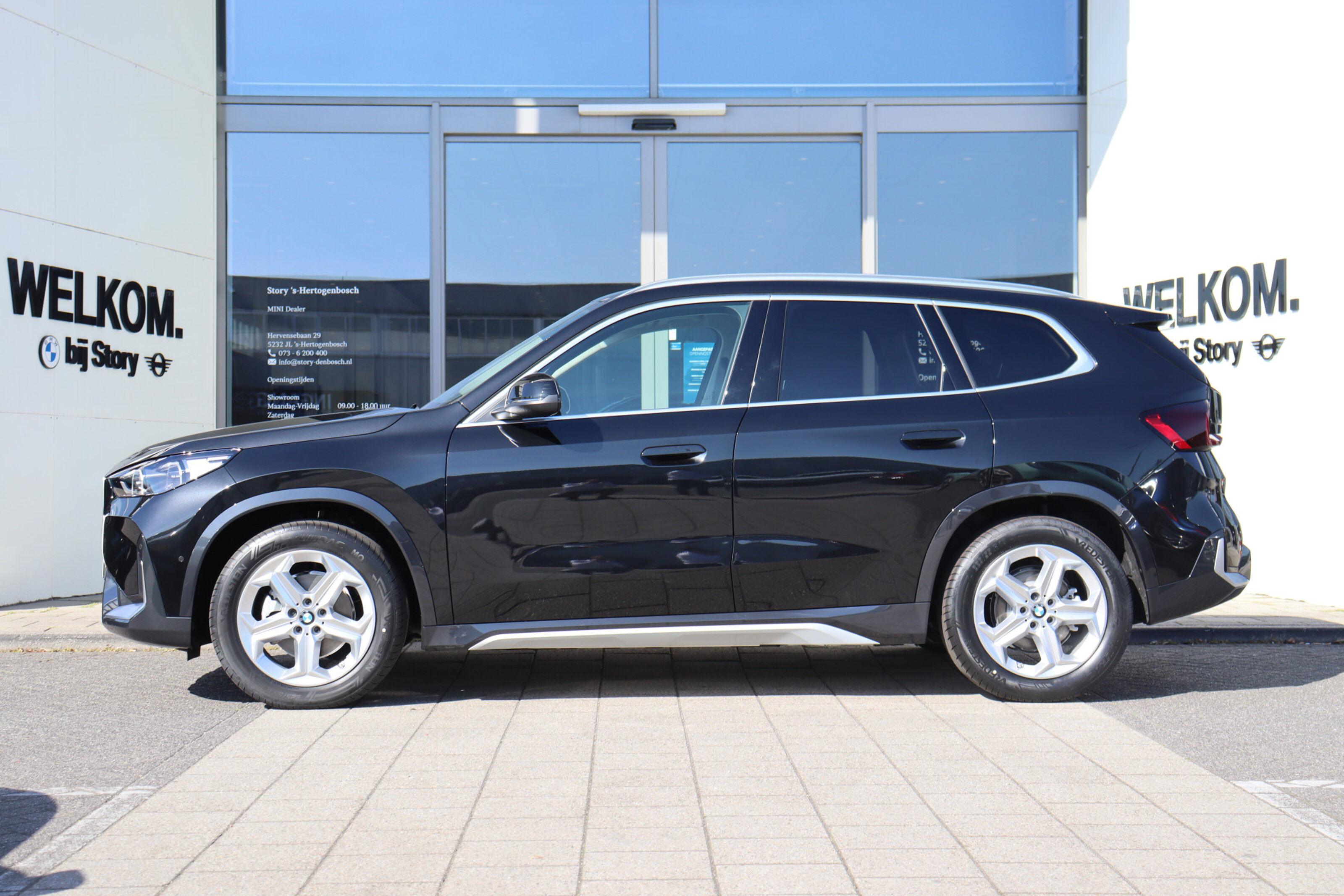 BMW iX1 eDrive20 Pure Edition