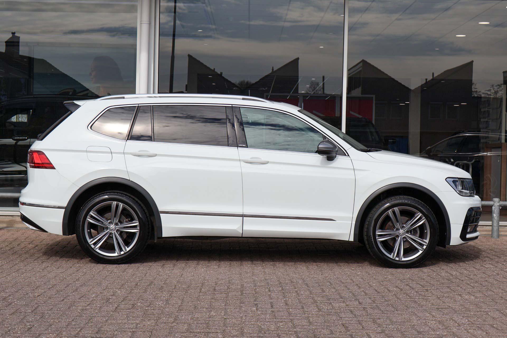 Volkswagen Tiguan Allspace 2.0 TDI 150pk DSG Highline Business R-line 7p. - Afbeelding 3