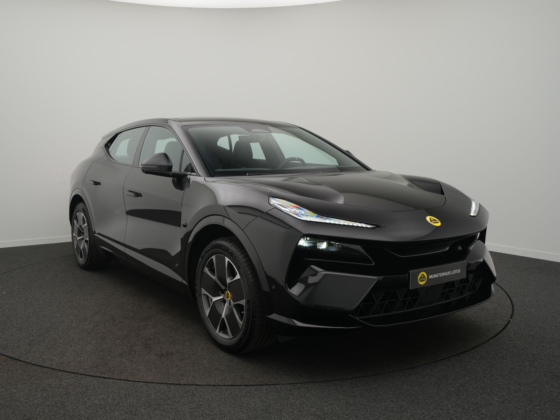 Lotus Eletre 600 4WD - Afbeelding 2