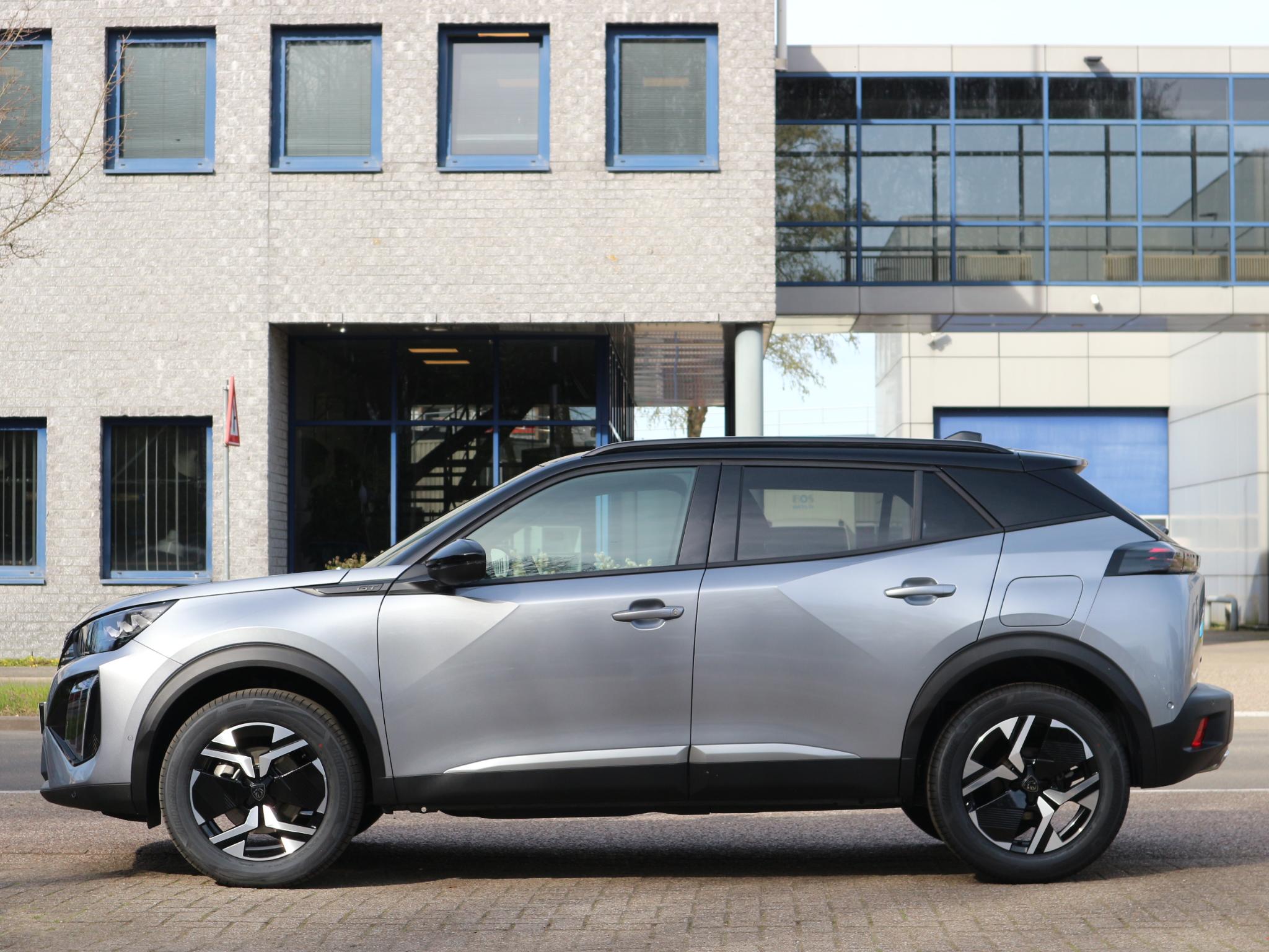 Peugeot 2008 1.2 Hybrid 145 GT - Afbeelding 2