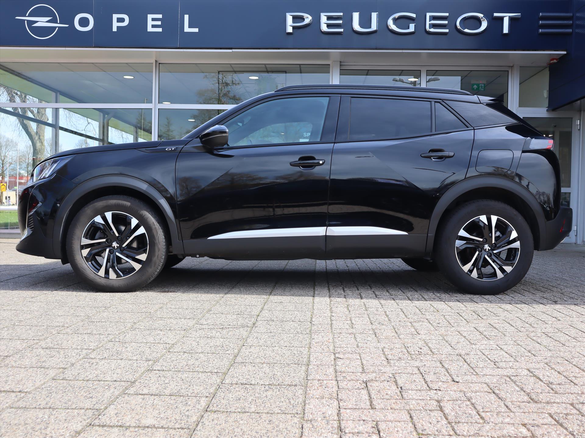Peugeot 2008 SUV GT Puretech 130PK EAT8 Automaat, Rijklaarprijs, Adaptieve Cruise Control Navigatie DAB+ Camera - Afbeelding 2