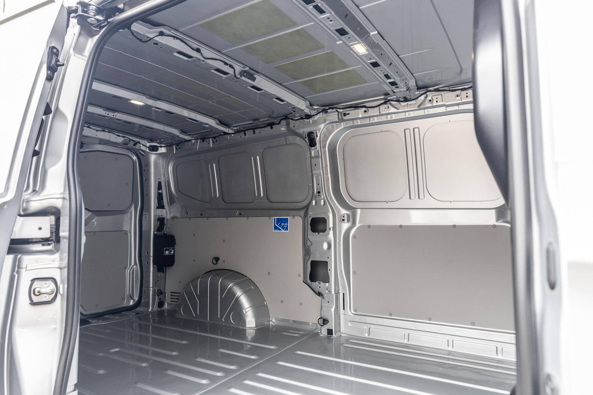 Volkswagen e-Transporter 34 L2H1 218pk Life 64 kWh - Afbeelding 5