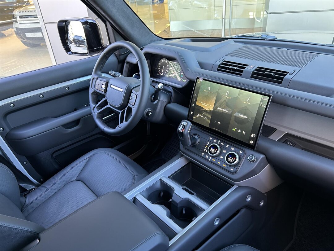 Land Rover Defender - foto 5