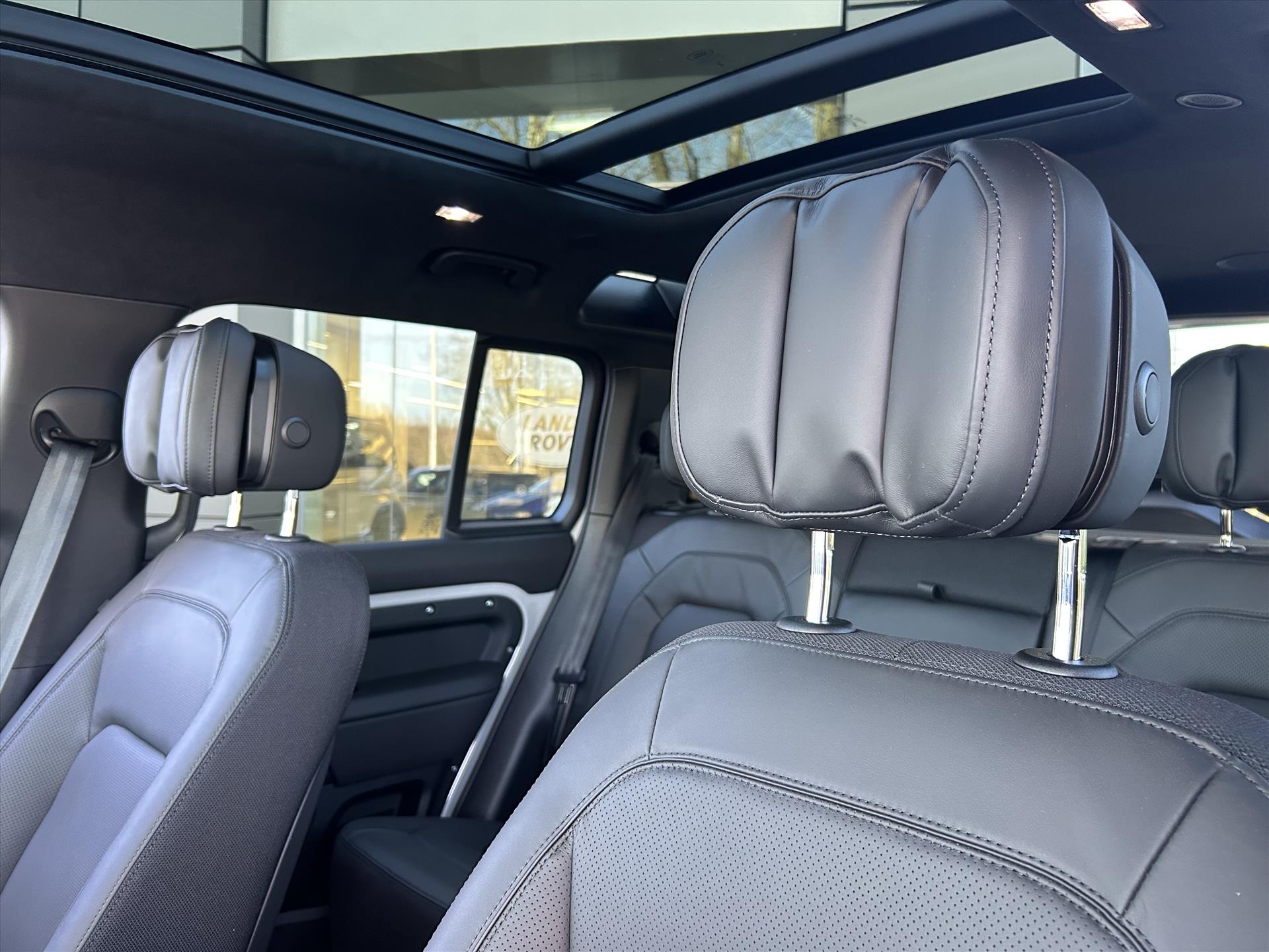 Land Rover Defender - foto 15