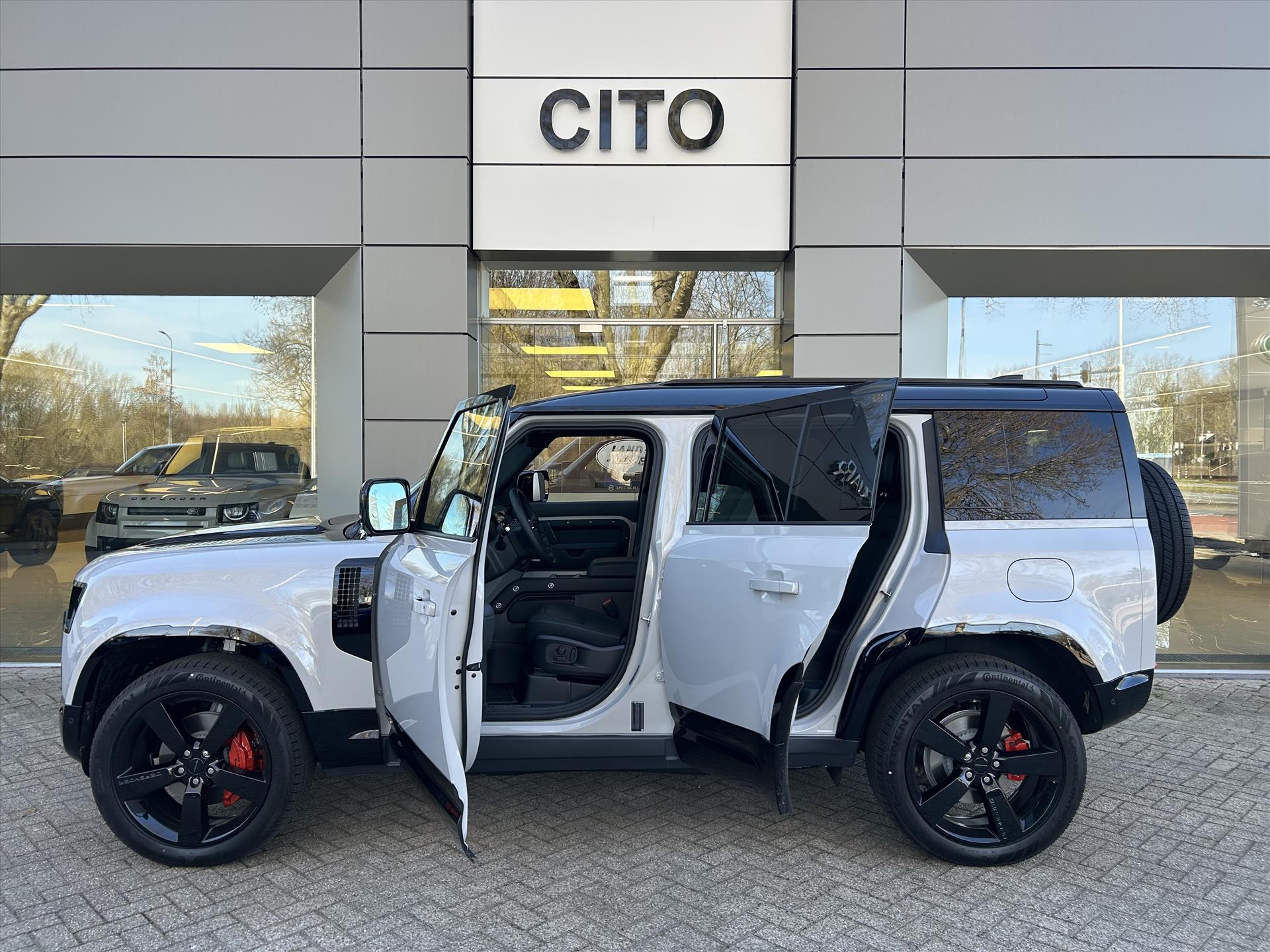 Land Rover Defender - foto 37
